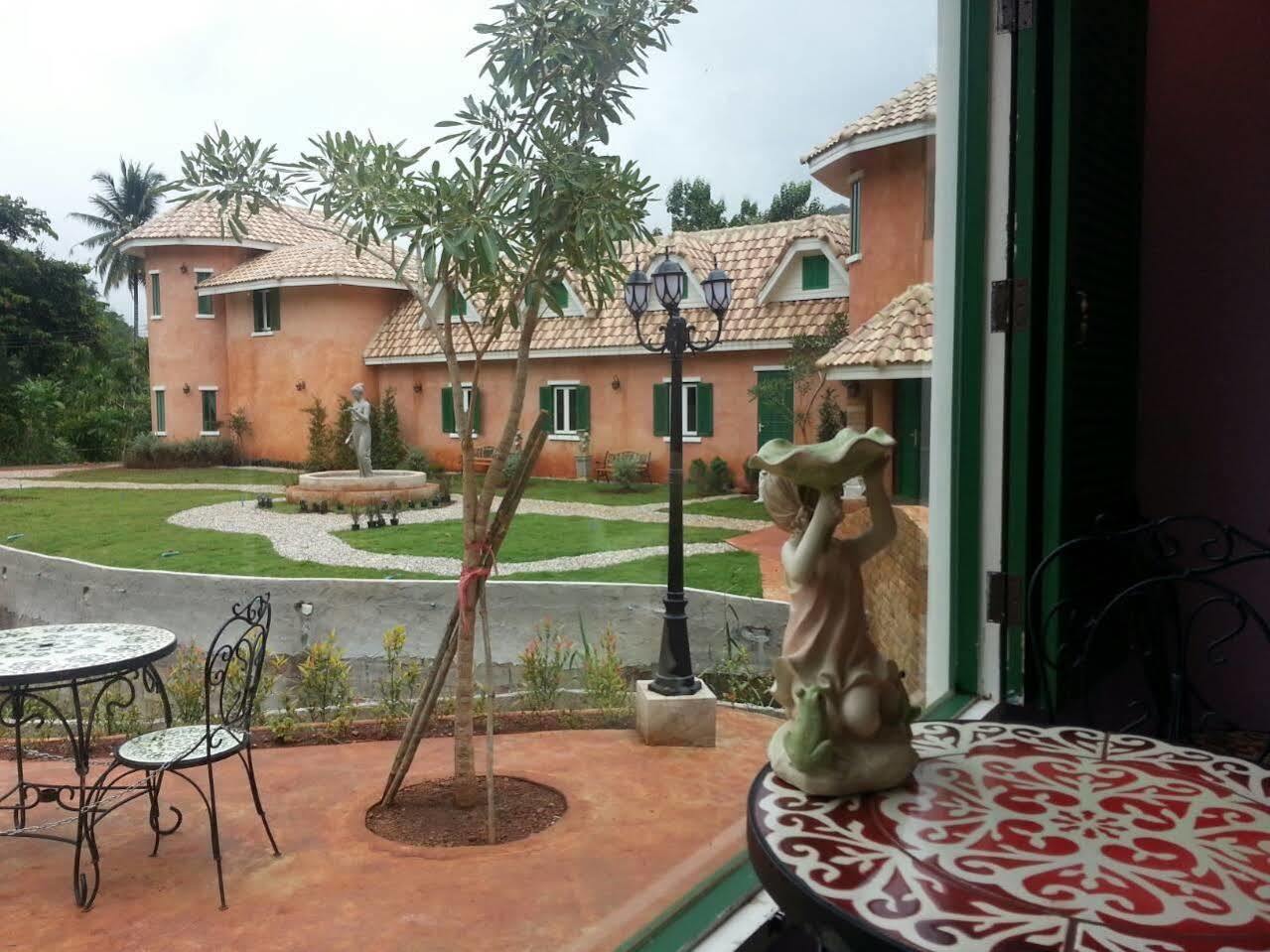 Cinque Terre Resort Thong Pha Phum Eksteriør billede